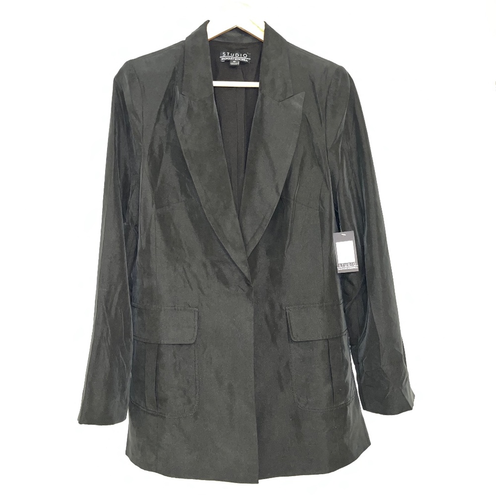 NWT, Badgley Mischka Studio 2 pocket, one button, silky black blazer, 10